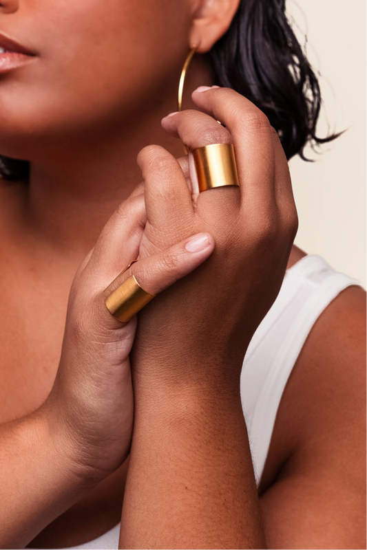 GOLDSPIRATION FINGER CUFF RING
