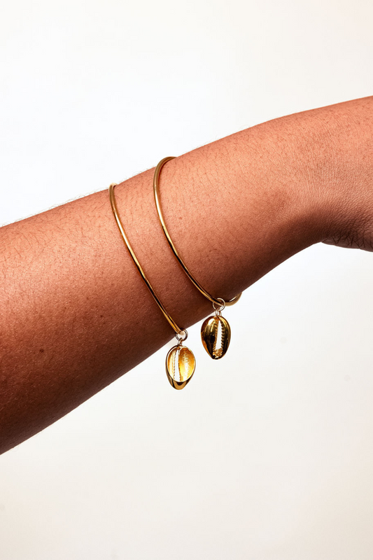 Ọ̀ṢUN'S COIN BANGLE IN GOLD